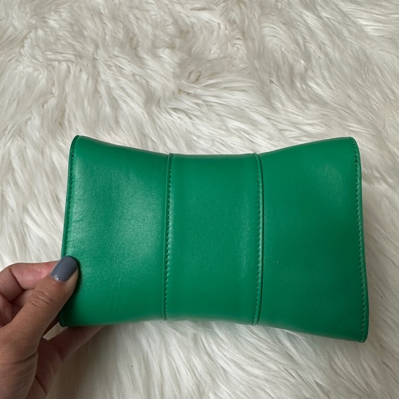 FURLA METROPOLIS REMIX
Shoulder Bag S Volt - Picture 9 of 9